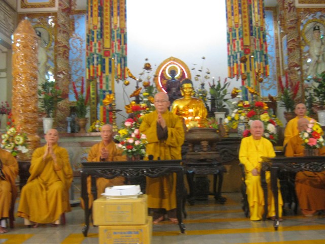 Ban Hoằng Pháp TW GHPGVN thăm trường hạ Khánh Hòa