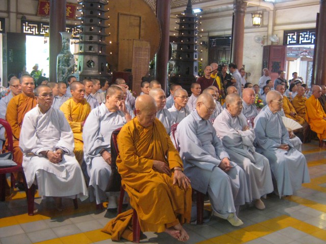 Ban Hoằng Pháp TW GHPGVN thăm trường hạ Khánh Hòa