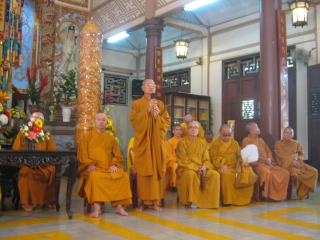 Ban Hoằng Pháp TW GHPGVN thăm trường hạ Khánh Hòa