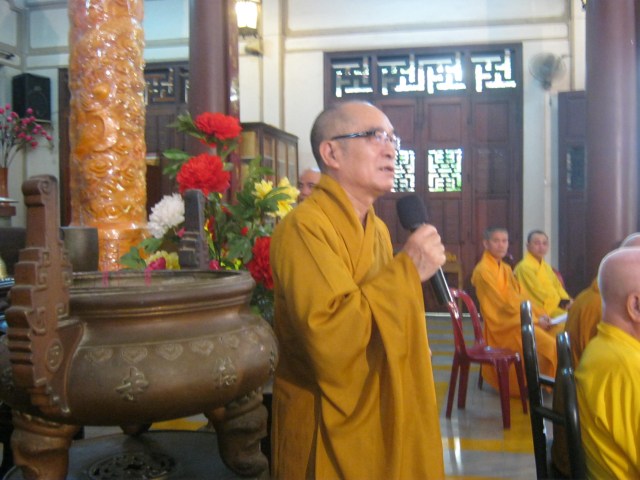 Ban Hoằng Pháp TW GHPGVN thăm trường hạ Khánh Hòa