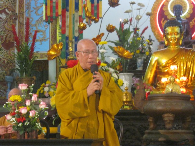 Ban Hoằng Pháp TW GHPGVN thăm trường hạ Khánh Hòa