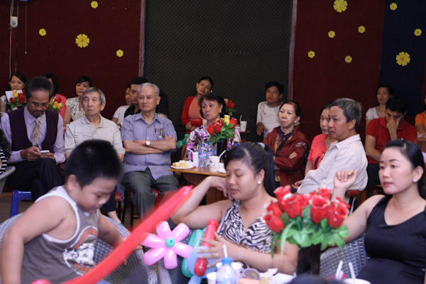 TP.HCM: Đêm nhạc kêu gọi từ thiện &quot;Hướng về Cư Tê&quot;