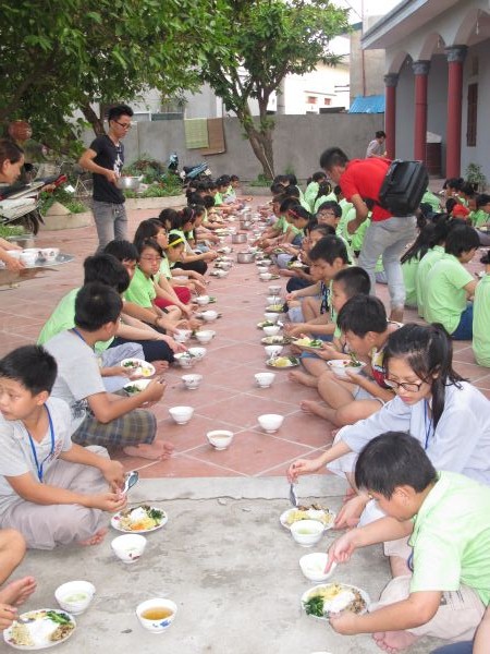 Hà Nội: Đêm tri ân và điều con muốn nói – Khóa tu tại chùa Nam Dư Thượng