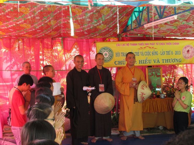 Đồng Tháp: Cuộc thi đời sống trại tại hội trại hiểu và thương