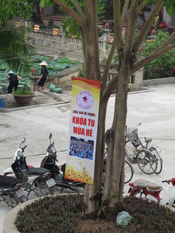 Hà Nội: Khởi động khóa tu cho các bạn trẻ tại chùa Nam Dư Thượng