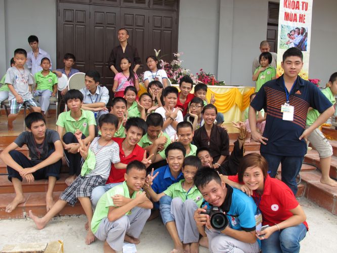 Hà Nội: Chùm ảnh cuộc thi trò chơi dân gian khóa tu chùa Nam Dư Thượng