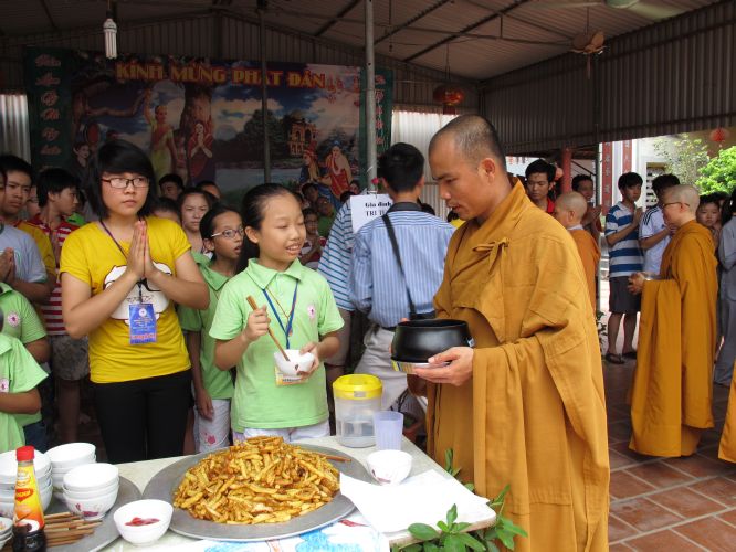 Hà Nội: Có một phiên chợ vui tươi tại chùa Nam Dư Thượng