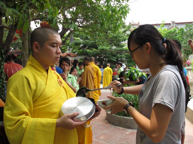 Hà Nội: Có một phiên chợ vui tươi tại chùa Nam Dư Thượng