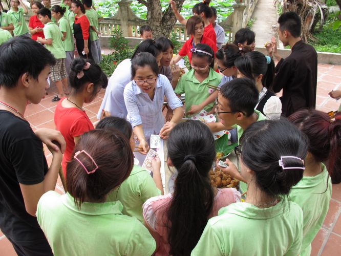 Hà Nội: Có một phiên chợ vui tươi tại chùa Nam Dư Thượng