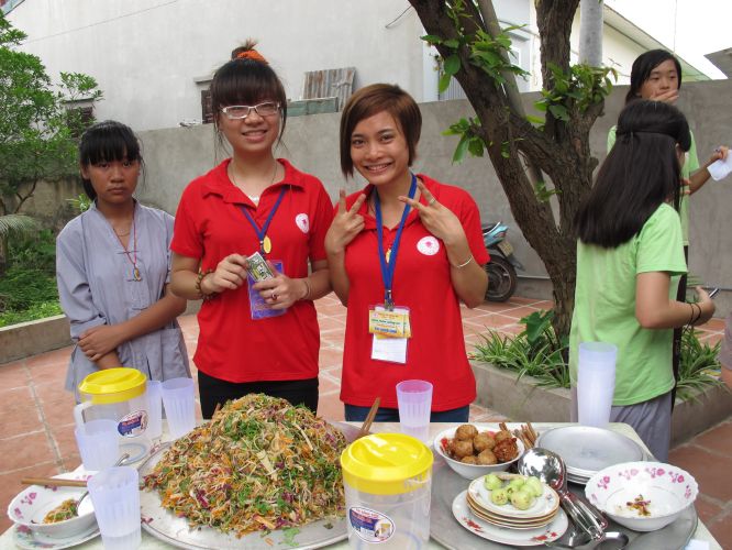 Hà Nội: Có một phiên chợ vui tươi tại chùa Nam Dư Thượng