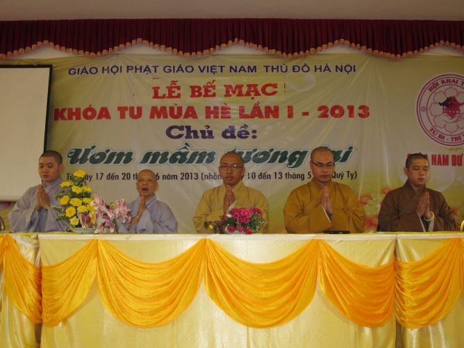 Hà Nội: Bế mạc khóa tu mùa hè tại chùa Nam Dư Thượng