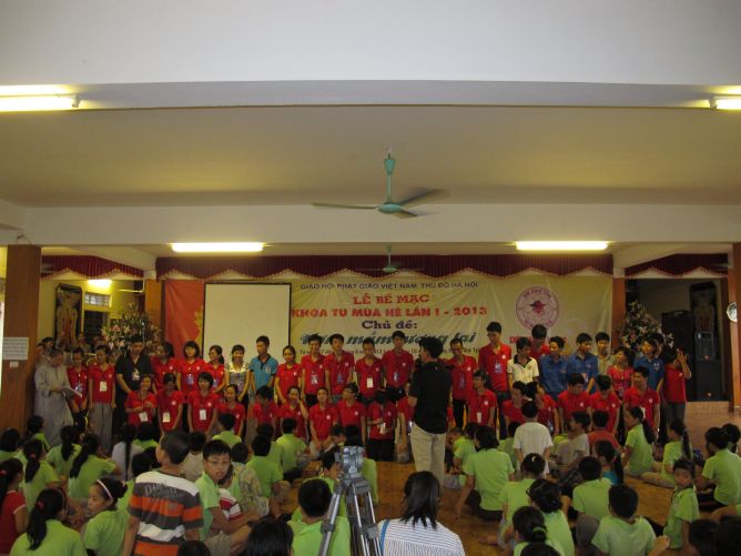 Hà Nội: Bế mạc khóa tu mùa hè tại chùa Nam Dư Thượng