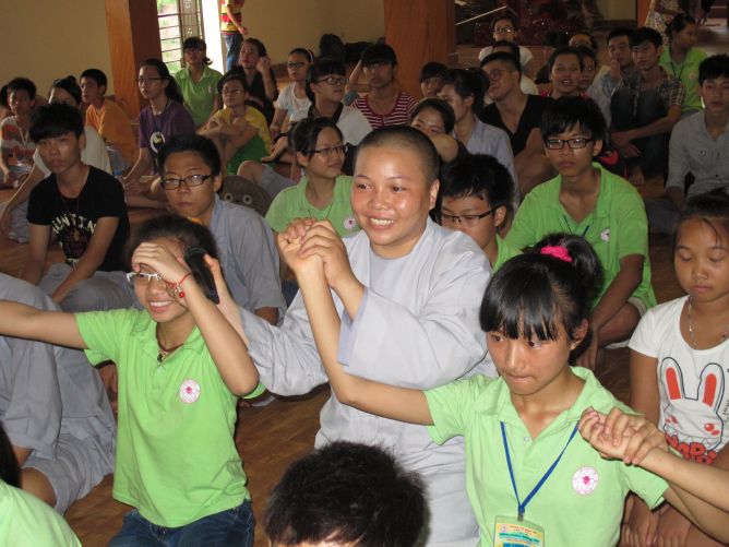 Hà Nội: Bế mạc khóa tu mùa hè tại chùa Nam Dư Thượng