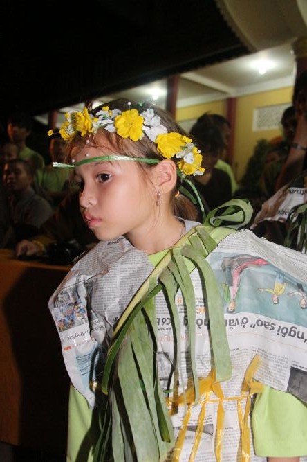 Đồng Tháp: Đêm thi thời trang và lửa trại hoành tráng của hội trại “Hiểu và Thương&quot;