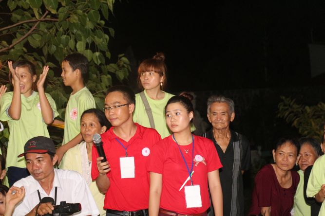 Đồng Tháp: Đêm thi thời trang và lửa trại hoành tráng của hội trại “Hiểu và Thương&quot;