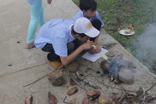 Buôn Mê: Bửa cơm yêu thương tại khóa tu Thiện Tài Đồng Tử