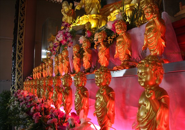 Long an: Lễ Mộc Dục Tại Chùa Khánh Ninh