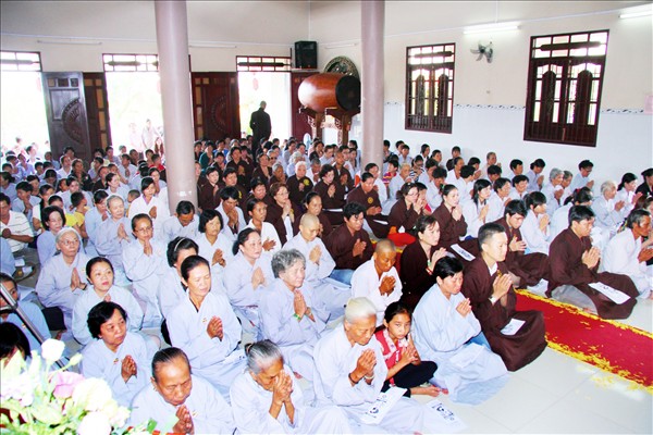 Long an: Lễ Mộc Dục Tại Chùa Khánh Ninh