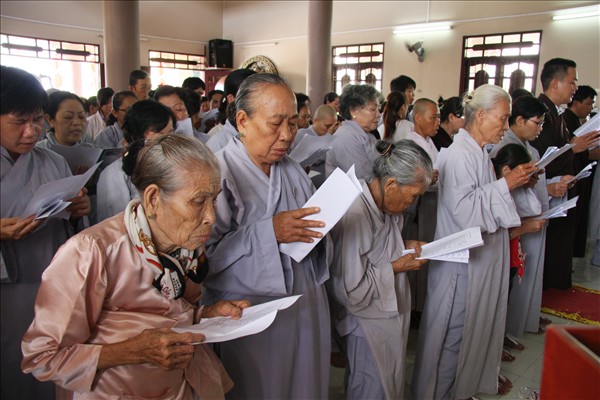 Long an: Lễ Mộc Dục Tại Chùa Khánh Ninh