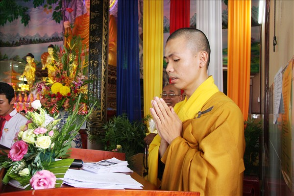 Long an: Lễ Mộc Dục Tại Chùa Khánh Ninh