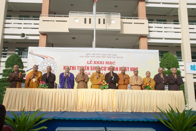 Học viện PGVN tại Tp.HCM tổ chức kỳ thi tuyển sinh cử nhân Phật học khóa X (2013 -2017)
