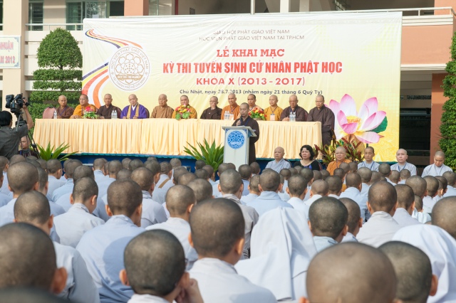 Học viện PGVN tại Tp.HCM tổ chức kỳ thi tuyển sinh cử nhân Phật học khóa X (2013 -2017)