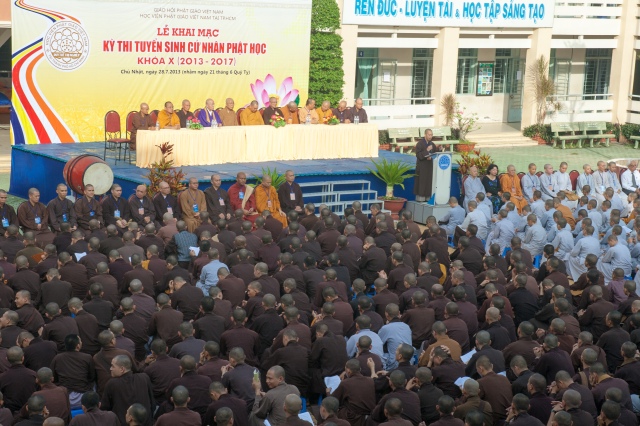 Học viện PGVN tại Tp.HCM tổ chức kỳ thi tuyển sinh cử nhân Phật học khóa X (2013 -2017)