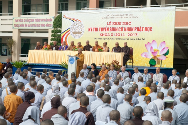 Học viện PGVN tại Tp.HCM tổ chức kỳ thi tuyển sinh cử nhân Phật học khóa X (2013 -2017)