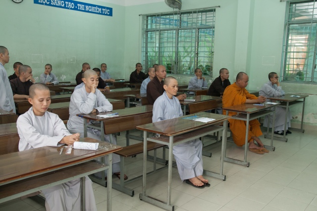Học viện PGVN tại Tp.HCM tổ chức kỳ thi tuyển sinh cử nhân Phật học khóa X (2013 -2017)