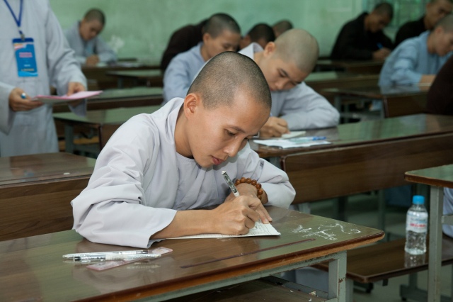 Học viện PGVN tại Tp.HCM tổ chức kỳ thi tuyển sinh cử nhân Phật học khóa X (2013 -2017)
