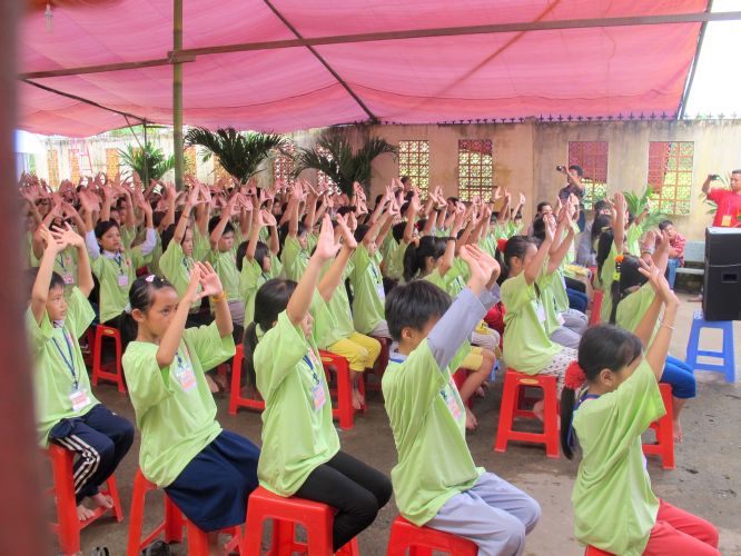 Bến Tre: Khai mạc khóa tu mùa hè “Thắp sáng niềm tin”