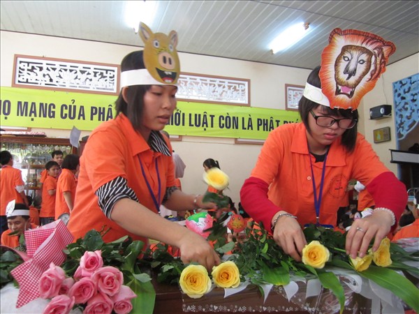 Chùm ảnh: Trại hè “Ươm Mầm Tuệ Giác” lần 3 tại chùa Hội An