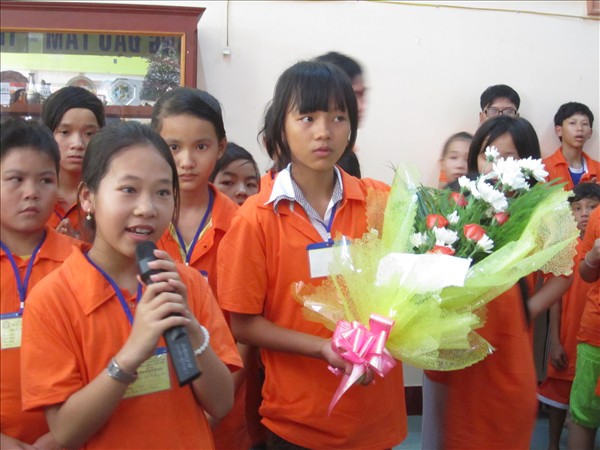Chùm ảnh: Trại hè “Ươm Mầm Tuệ Giác” lần 3 tại chùa Hội An
