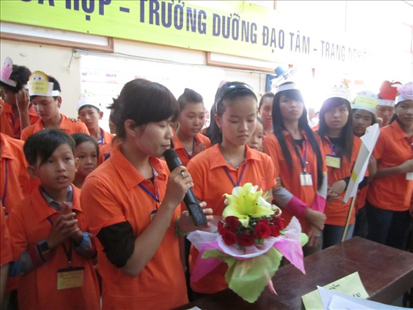 Chùm ảnh: Trại hè “Ươm Mầm Tuệ Giác” lần 3 tại chùa Hội An