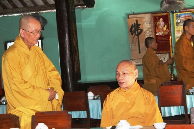 Đồng Tháp: Hòa Thượng Phó Chủ Tịch Thường Trực GHPGVN THÍCH THIỆN NHƠN và Phái Đoàn Đến GHPGVN Tỉnh Đồng Tháp Thăm Các Đạo Tràng An Cư Kiết Hạ PL. 2557
