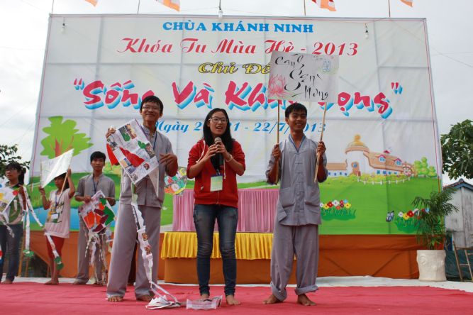 Long An: Cánh diều tuổi thơ tại khóa tu “Sống và Khát vọng”