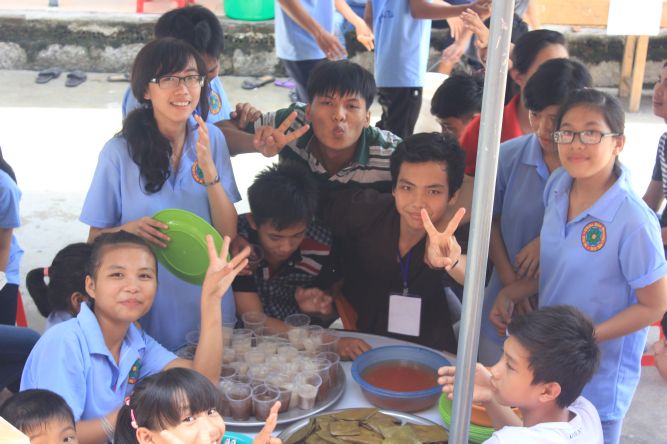 Khánh Hòa: Chùm ảnh Phiên chợ quê hương tại khóa tu “Ơn nghĩa sinh thành”