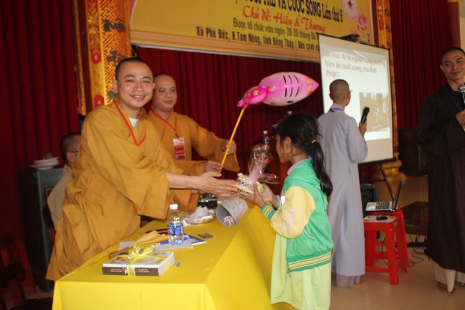Đồng Tháp: Hội trại hiểu và thương với Gameshow “Hồi trống pháp”