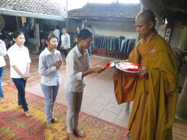Nghệ An: Lễ Cầu Nguyện Tiếp Sức Mùa Thi Tại Chùa Chí Linh