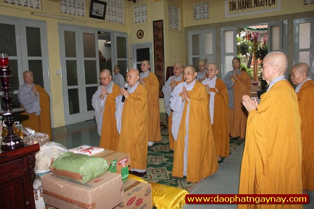 PHÂN BAN ĐẶC TRÁCH NI GIỚI TRUNG ƯƠNG PHÂN BAN ĐẶC TRÁCH NI GIỚI TRUNG ƯƠNG NGÀY THỨ NHẤT