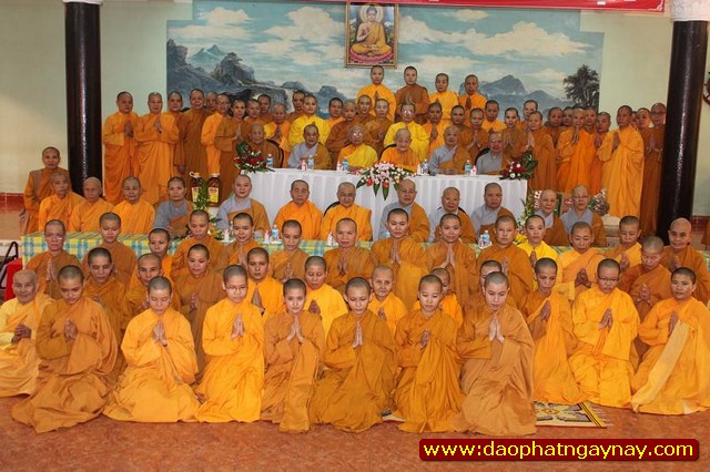 PHÂN BAN ĐẶC TRÁCH NI GIỚI TRUNG ƯƠNG PHÂN BAN ĐẶC TRÁCH NI GIỚI TRUNG ƯƠNG NGÀY THỨ NHẤT