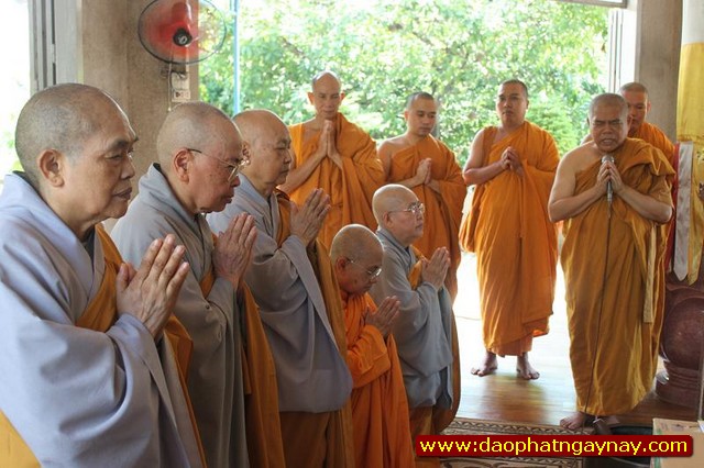 PHÂN BAN ĐẶC TRÁCH NI GIỚI TRUNG ƯƠNG PHÂN BAN ĐẶC TRÁCH NI GIỚI TRUNG ƯƠNG NGÀY THỨ NHẤT