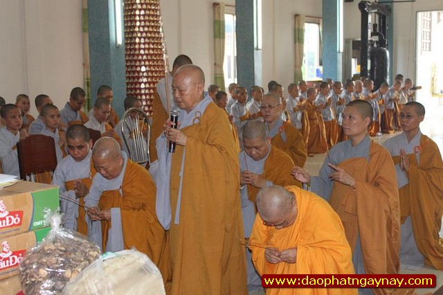 PHÂN BAN ĐẶC TRÁCH NI GIỚI TRUNG ƯƠNG PHÂN BAN ĐẶC TRÁCH NI GIỚI TRUNG ƯƠNG NGÀY THỨ NHẤT