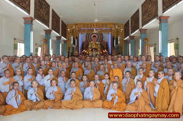 PHÂN BAN ĐẶC TRÁCH NI GIỚI TRUNG ƯƠNG PHÂN BAN ĐẶC TRÁCH NI GIỚI TRUNG ƯƠNG NGÀY THỨ NHẤT