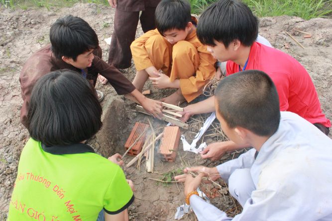 Long An: Hành trình tìm kiếm yêu thương tại khóa tu “Sống và Khát Vọng”