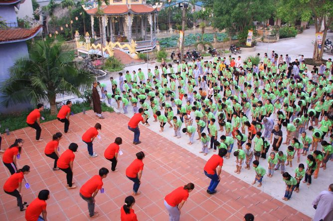 Hà Nội: Chùm ảnh đọng lại trong khóa tu mùa hè 2013 chùa Nam Du Thượng