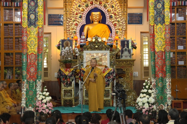 Pháp hội Dharamsala 2013 dành riêng cho người Việt Nam
