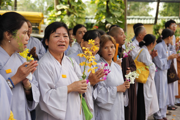 Chùm ảnh: Lễ di quan cố Đại lão HT. Thich Từ Nhơn