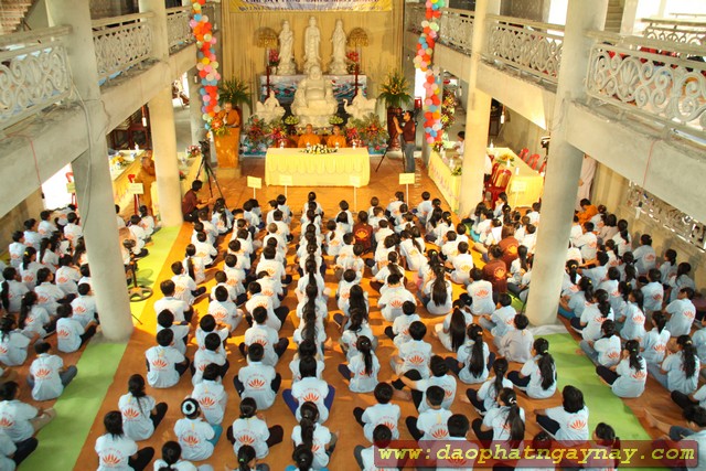 Bình Dương: Khai mạc khóa tu mùa hè lần III: Thắp sáng mầm xanh