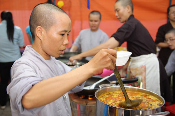TP.HCM: Lễ hội Ẩm Thực Chay mừng Phật Đản